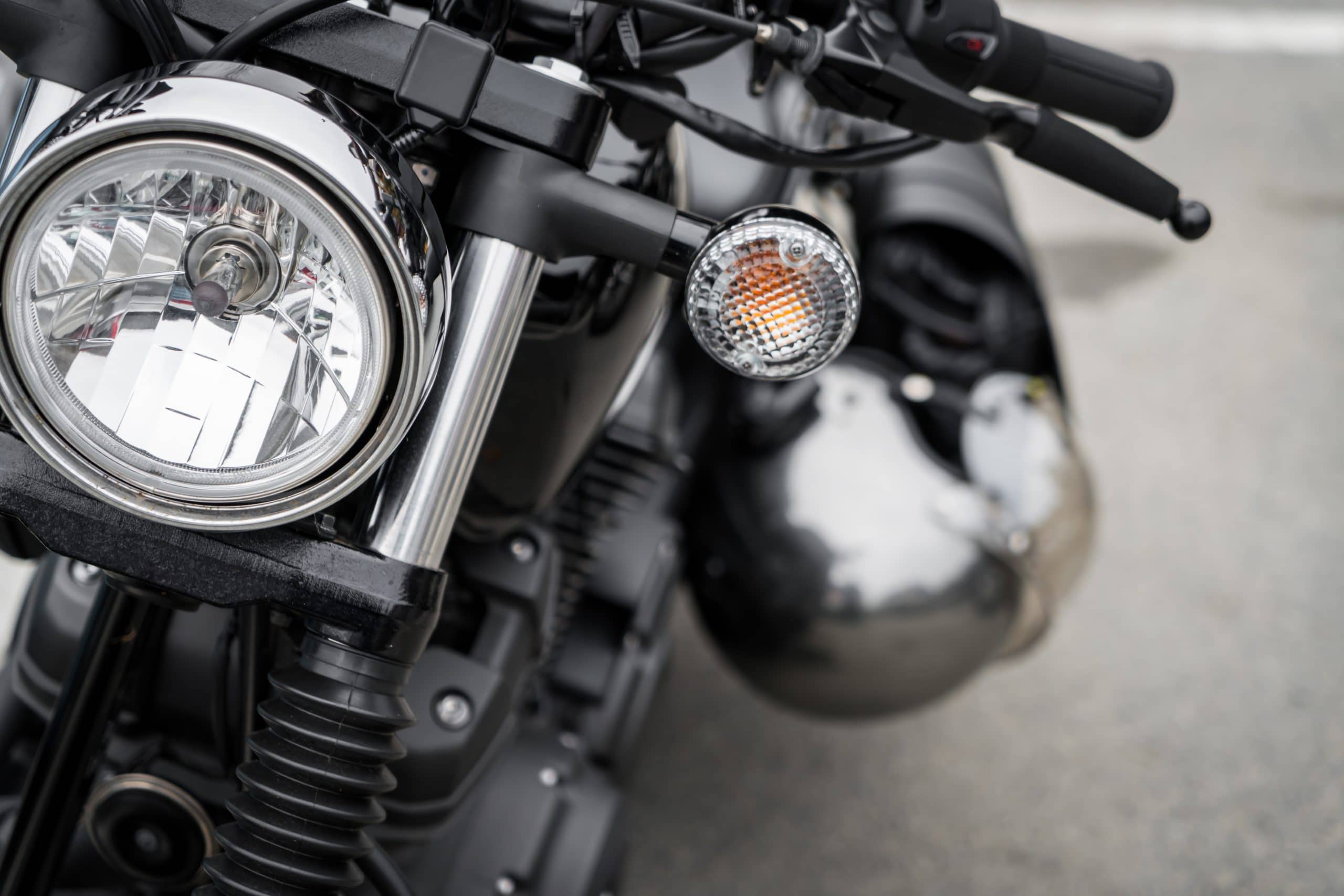 diferencias entre moto y microcar