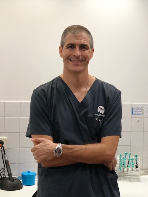 Gustavo Nefa y Federico Nefa, de Grupo Nefa Dental: «Siempre tratamos de adaptarnos a las necesidades de los pacientes para darles nuestro mejor servicio»
